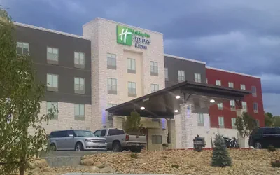 Holiday Inn Express & Suites Price by IHG