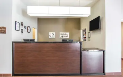 Photo 4 - MainStay Suites Meridian - Bonita Lakes