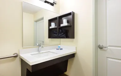 Photo 5 - Candlewood Suites Columbia East by IHG