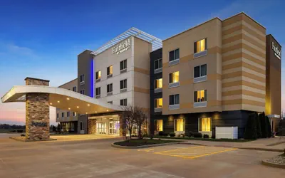 Photo 2 - Fairfield Inn & Suites St. Louis Pontoon Beach/Granite City