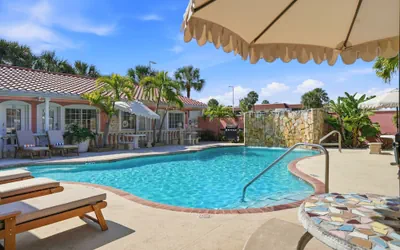 Photo 2 - Blind Pass Resort Motel