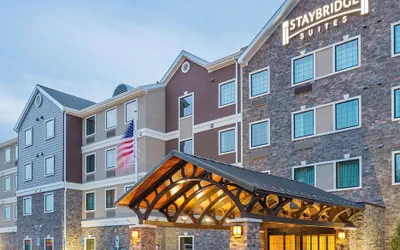 Photo 2 - Staybridge Suites Canton by IHG