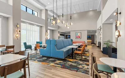 Photo 3 - Hampton Inn & Suites Pauls Valley