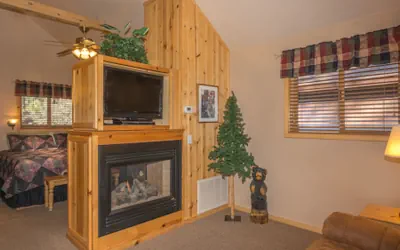 Photo 3 - Shadow Mountain Lodge and Cabins