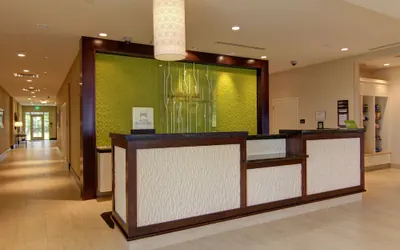 Photo 3 - Hilton Garden Inn Woodbridge