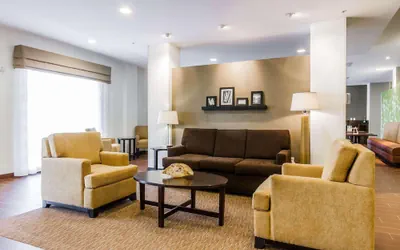 Photo 2 - Spark by Hilton Odessa