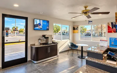 Photo 5 - Motel 6 Blythe, CA - South