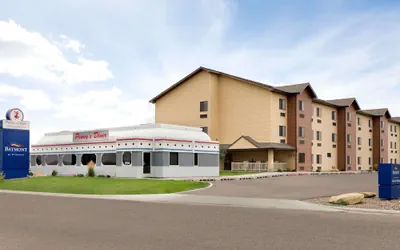 Photo 2 - Baymont by Wyndham Glendive