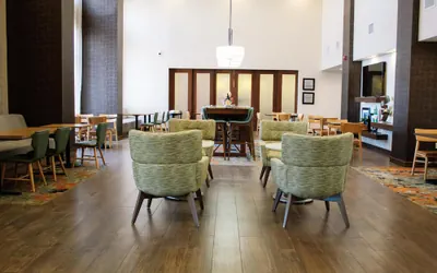 Photo 2 - Hampton Inn & Suites Blythe