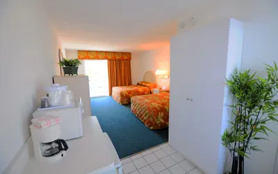 Photo 4 - Riviera Resorts & Suites