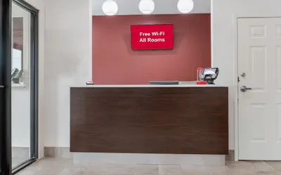 Photo 4 - Red Roof Inn Houston – Spring North