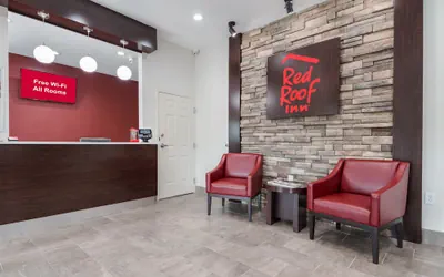 Photo 3 - Red Roof Inn Houston – Spring North
