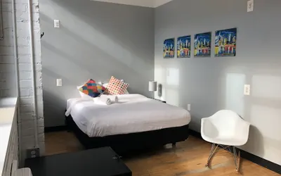 The Local - Hostel