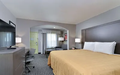Photo 5 - Scottish Inns & Suites