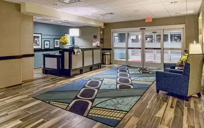 Photo 5 - Hampton Inn Hibbing