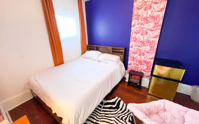 Photo 4 - International Travelers House Adventure Hostel