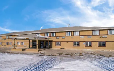 Photo 2 - Americas Best Value Inn Green River