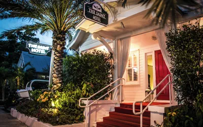 Photo 2 - The Saint Hotel Key West, Autograph Collection, Adult Only