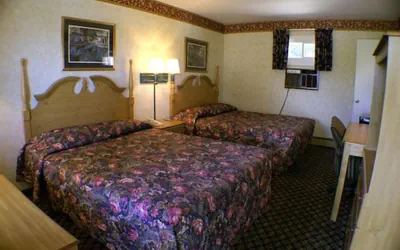Photo 5 - Appalachian Motel