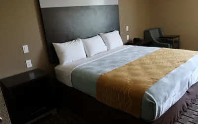 Photo 5 - West Worth Inn and Suites