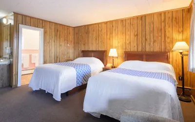 Photo 4 - Knob Hill Motor Lodge – Hillsville