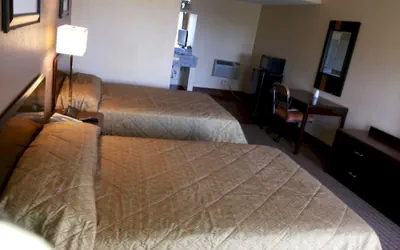 Photo 5 - Diamond Inn and Suites