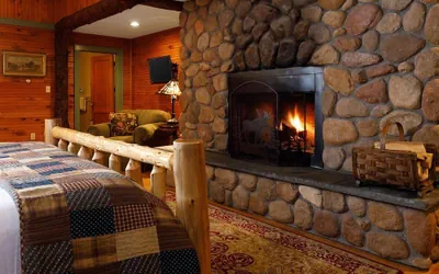 Photo 3 - Friends Lake Inn