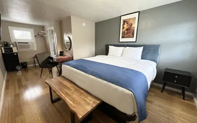Photo 2 - Ashland Motel - Oregon