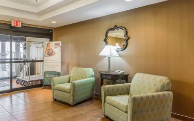 Photo 5 - MainStay Suites Grand Island