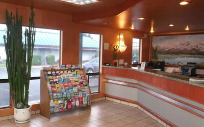 Photo 5 - Sunrise Inn