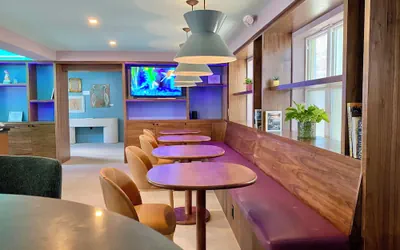 Photo 3 - Gainesville Lodge