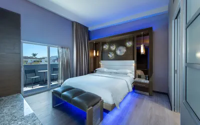 Photo 5 - Shade Hotel