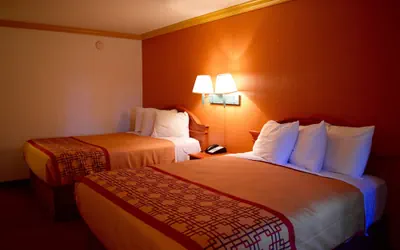 Photo 5 - Snelling Motel