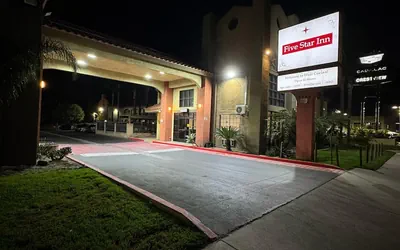 Photo 2 - Five Star Inn West Covina
