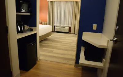 Photo 3 - Holiday Inn Express & Suites Lexington Park-California by IHG