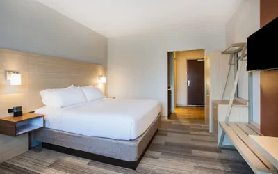 Photo 5 - Holiday Inn Express & Suites Lexington Park-California by IHG