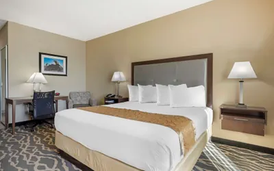 Photo 2 - Best Western Plus Fort Stockton Hotel