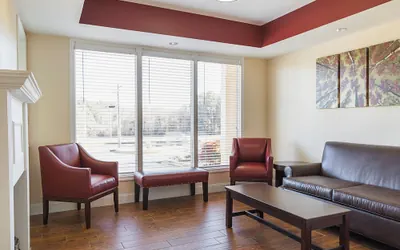 Photo 4 - Red Roof Inn & Suites Scottsboro