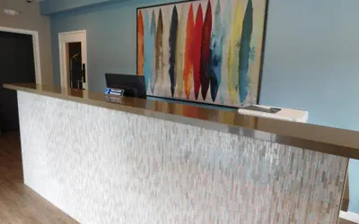 Photo 4 - Wave Street Inn
