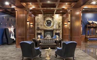 Photo 2 - Des Lux Hotel