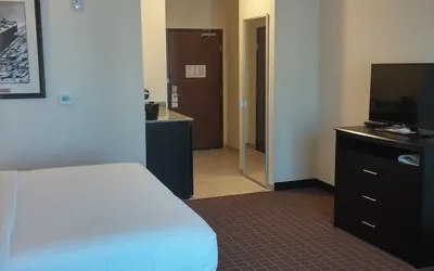 Photo 3 - Holiday Inn Express & Suites Golden - Denver Area by IHG