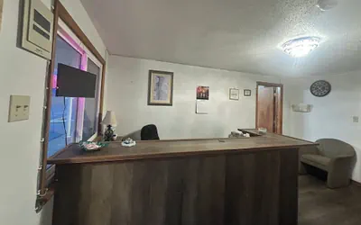 Photo 4 - Budget Inn Motel