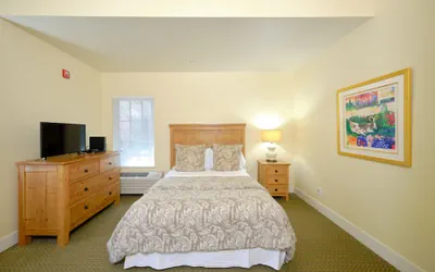 Photo 4 - Calistoga Inn Restaurant and Brewery