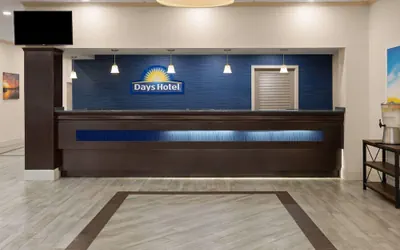 Photo 3 - Days Hotel by Wyndham Toms River Jersey Shore
