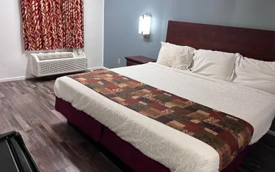 Photo 4 - Smith Motel