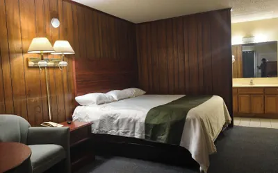 Photo 5 - Liberty Inn Scottsboro Near Lake Guntersville