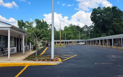 Liberty Inn Scottsboro Near Lake Guntersville