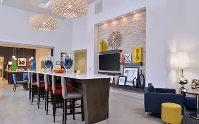 Photo 5 - Hampton Inn & Suites Shelby