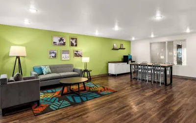 Photo 4 - WoodSpring Suites Port St. Lucie
