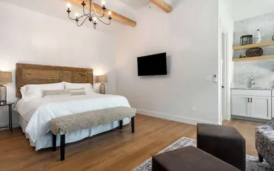 Photo 5 - The Stables Suite Two